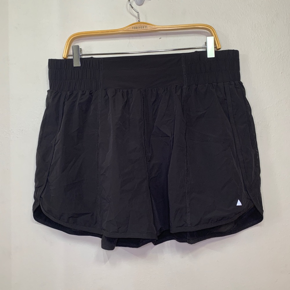 Balance Athletica Harmony 2.0 Balance Collection breeze short